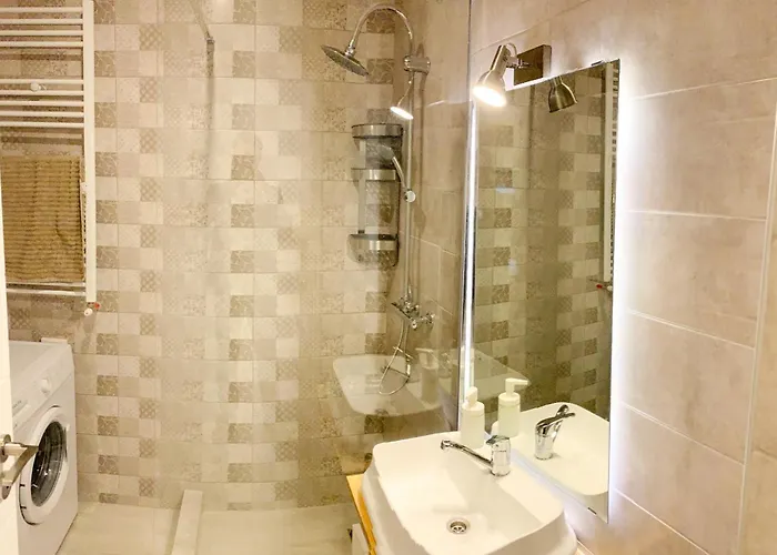 Cozy Elegance Apartman *